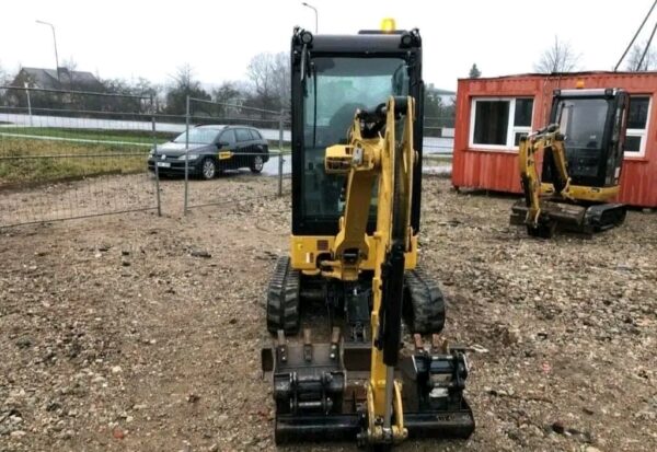 Mini-pelle CATERPILLAR 301.6