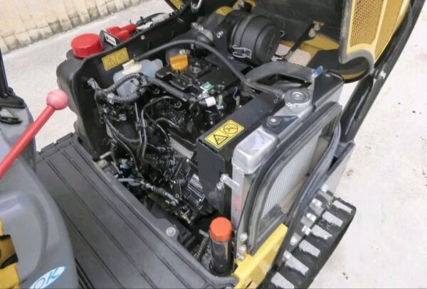Mini-pelle YANMAR SV08-1AS